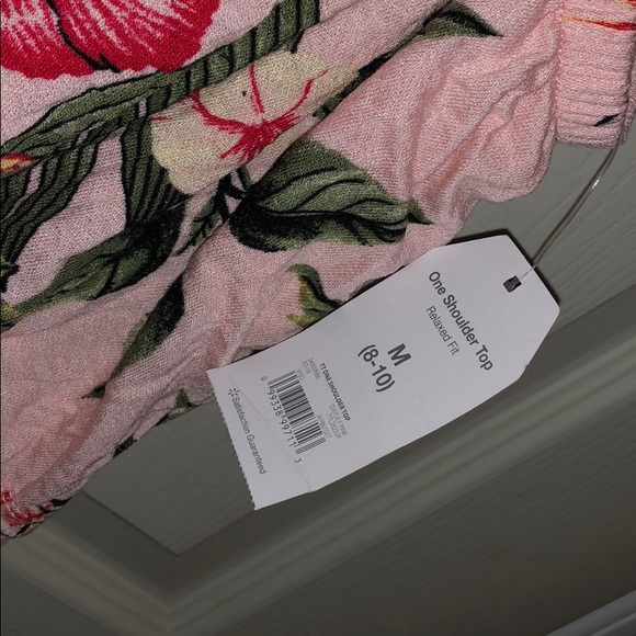 One Shoulder Top - Picture 3 of 4